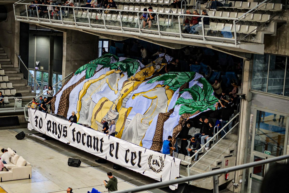 Kali_Nord_1996's tweet photo. CAPÍTOL 1: «L'ASCENS AL CEL»

#30anysdeKaliNord https://t.co/TtMJxMr15f
