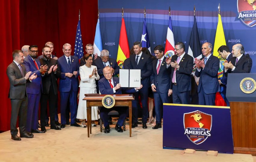 Alnitak Mintaka tweet media