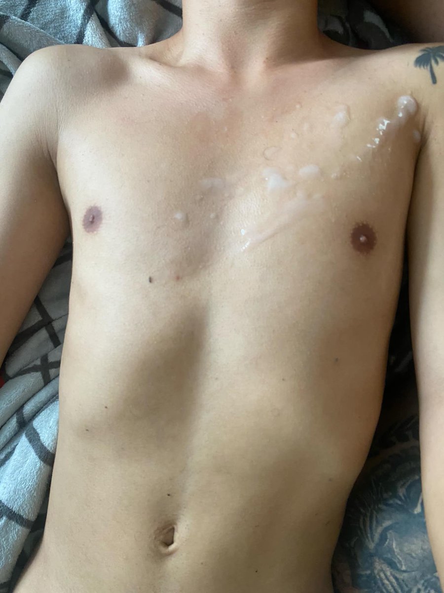 peruvian_twinkb's tweet photo. 💦🤤 https://t.co/xyYpSZNyCQ