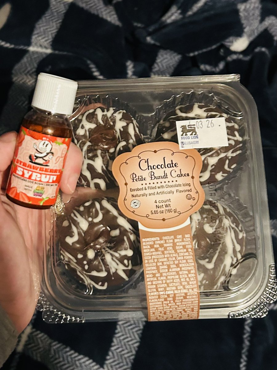 xSTonyRSx tweet media