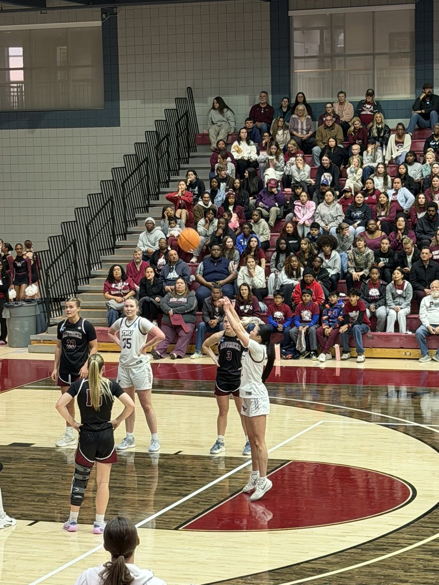 Jeanna Sutton tweet media