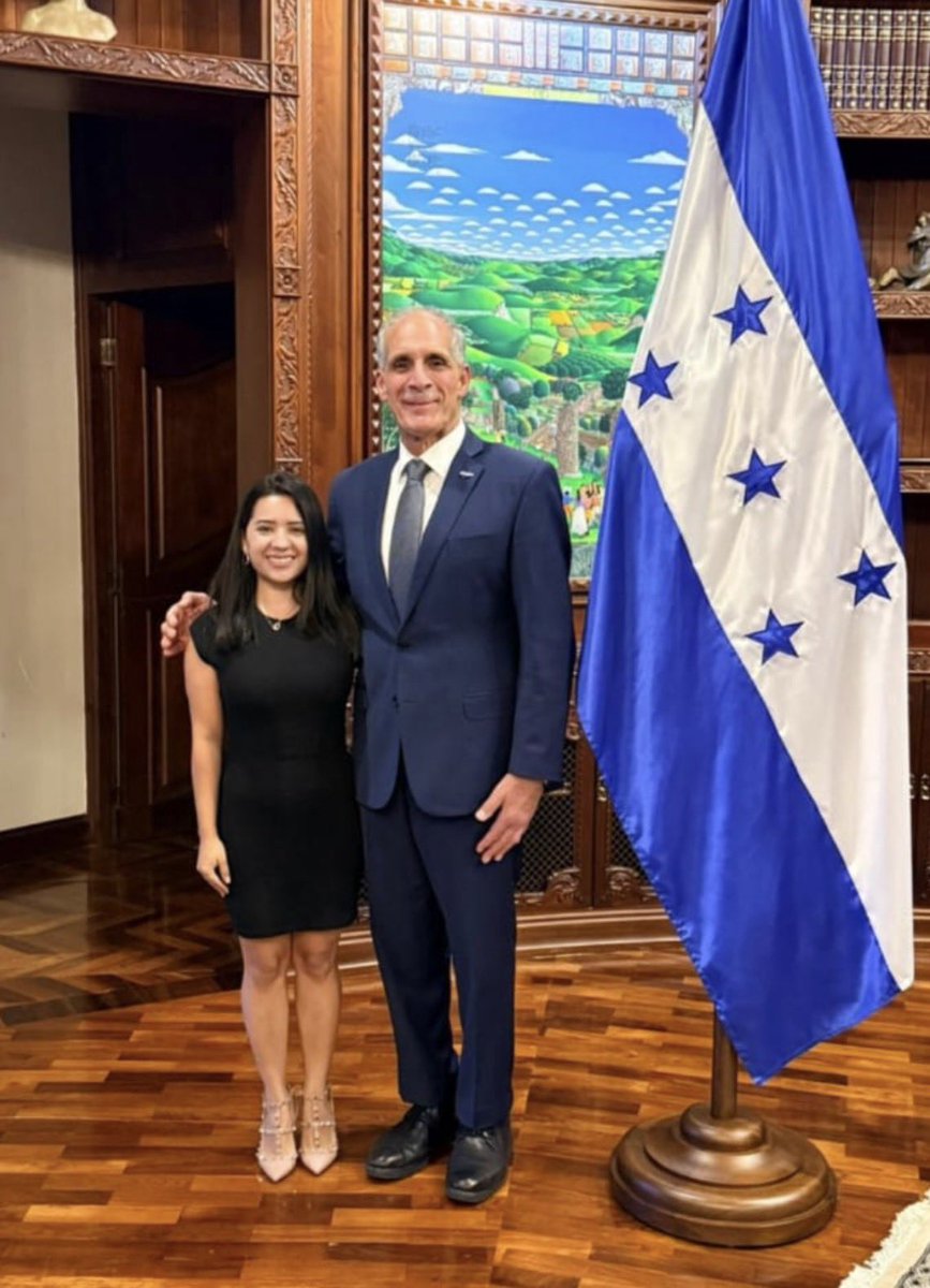 Lorenhn_ tweet media