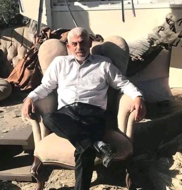 يا أيتها النفس المطمئنة
ارجعي إلى ربك راضية مرضية
فادخلي في عبادي
وادخلي جنتي