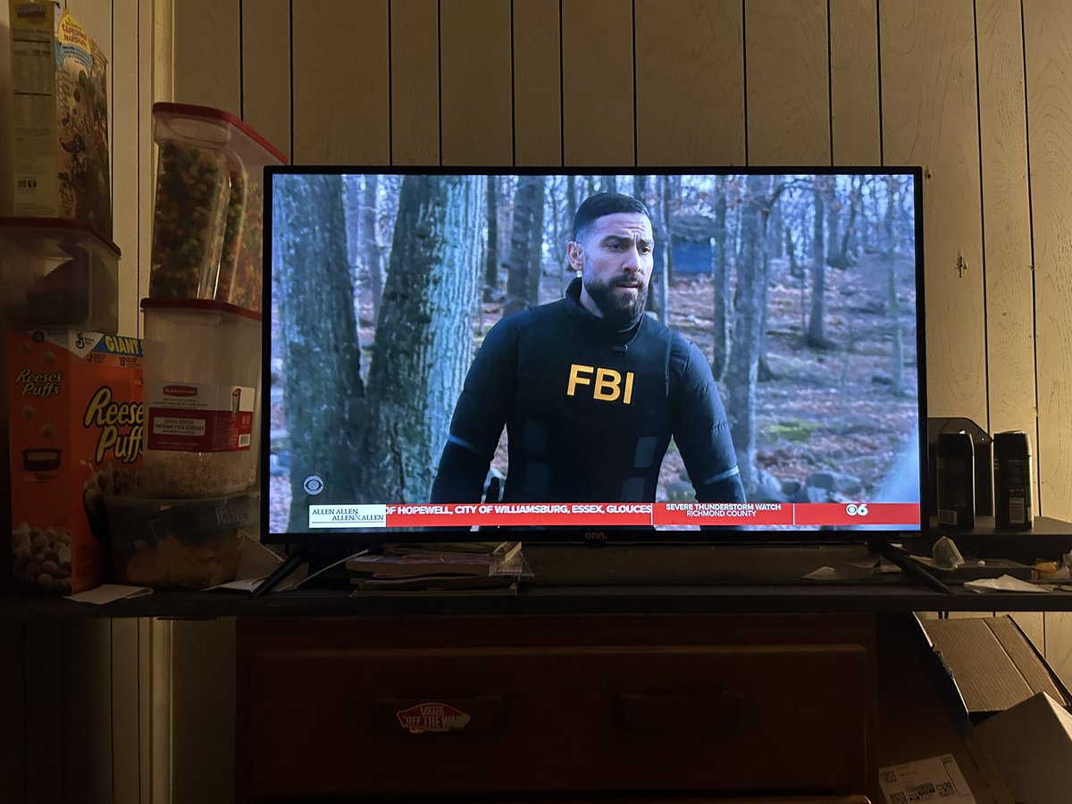 yuppstwars's tweet photo. Myyy heart ❤️ oh noo Maggie’s sister Erin !!! Thus should have been the season finale but it wasn’t!!! Powerful performance..#fbicbs #cbsfbi …Jules …@WolfEnt 👀👀👀🔥 https://t.co/twEOT9bG7X