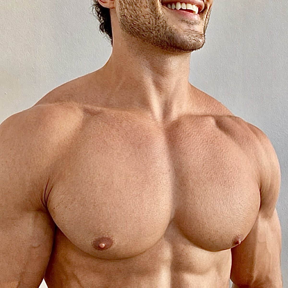 MuscleNips tweet media