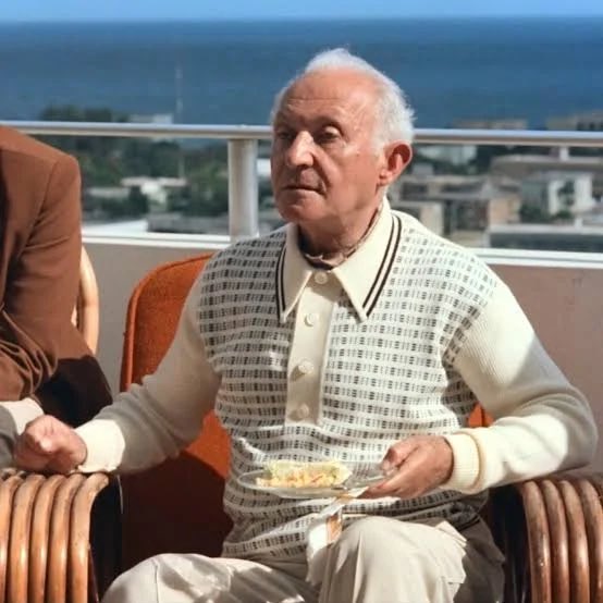 Did you watch the Godfather II?

The casinos in Cuba were jewish mafia. Trump is using the US government to settle old scores for when they were driven out.