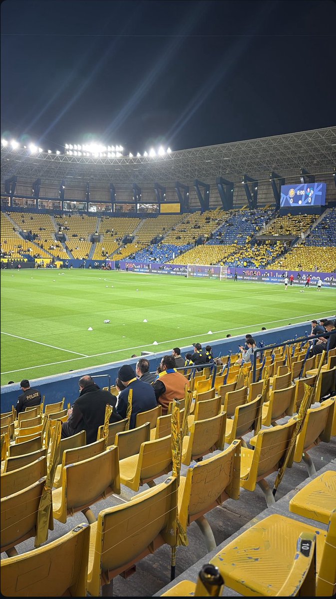 wouuno's tweet photo. #NFC 💛💙 https://t.co/79XkCQoqvt