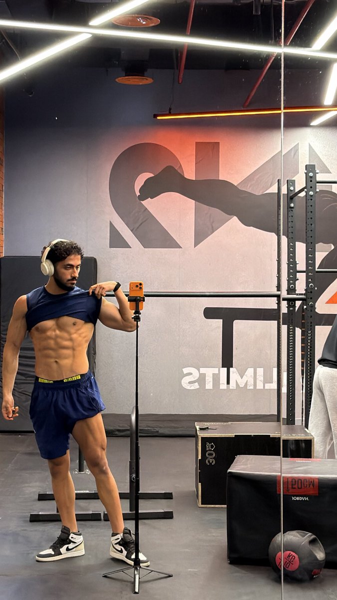 لُؤَيْ tweet media