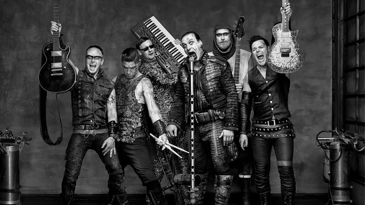 ellington_dawn's tweet photo. Closing out Monday evening with our talented men 🇩🇪
#Rammstein #Boyband #TillLindemann #RichardKruspe #PaulLanders #FlakeLorenz #ChristophSchneider #OliverRiedel @KirkLawless https://t.co/qCaczBqsgP
