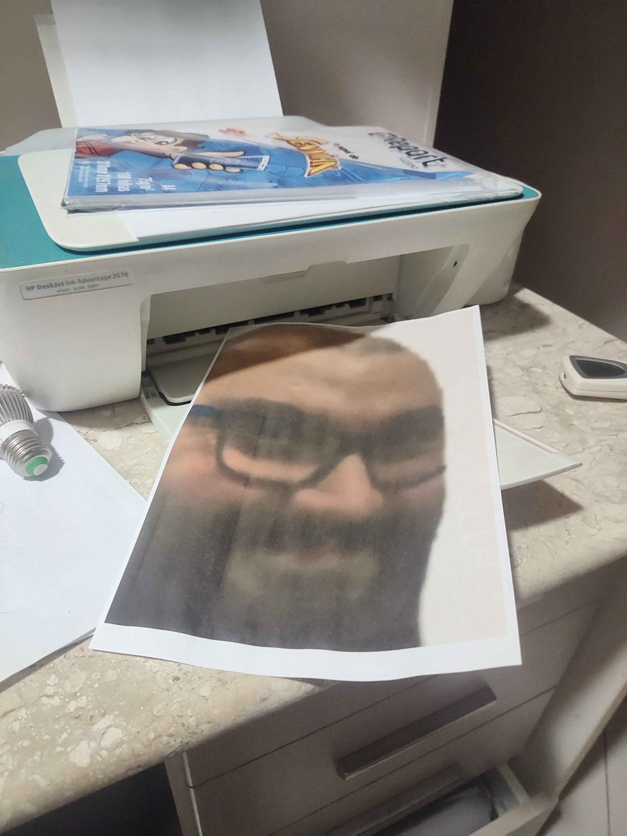 PapaHardware tweet media