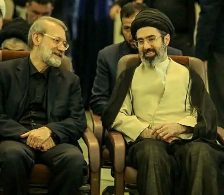 محتبئ خامنئي رفع الرواتب في ضل الحرب..!
وإحنا حكومتنا قالت مايخلق المعدوم إلا الله..!

هناك خلل وفجوة كبيرة جداً💔