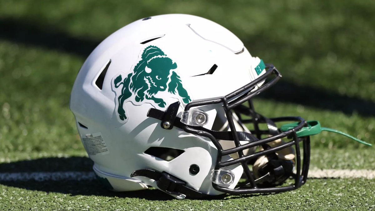 siree_morris's tweet photo. Blessed to say I got invited to Bethany College Football camp. Can’t wait to showcase my skills. @CoachBlake41 @BethanyWV_FB #AGTG https://t.co/FWoFjRT2At