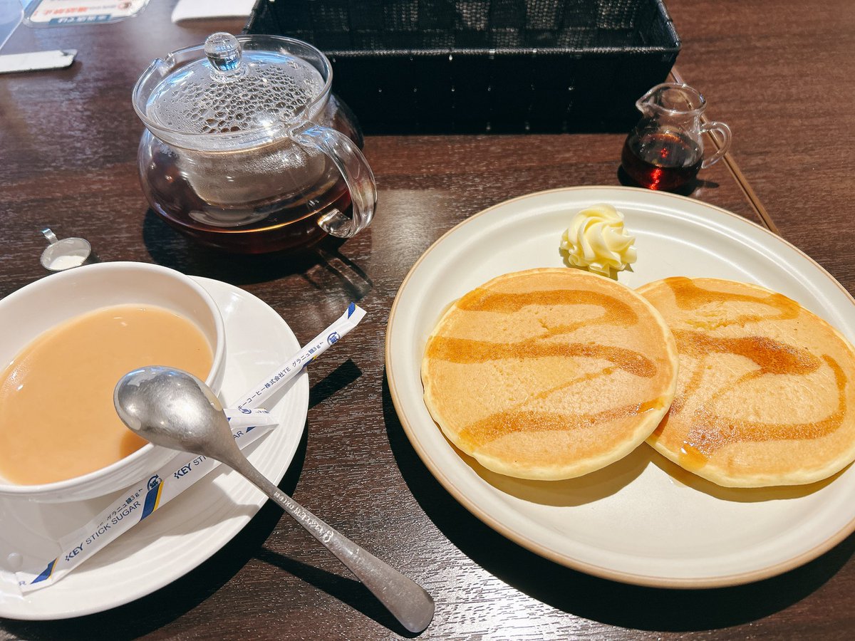 R_1005N's tweet photo. 昨日、喫茶店行って昔ながらの
ホットケーキ食べて美味しかった🤤🥞𓌉𓇋 https://t.co/t5VH3sJhX2
