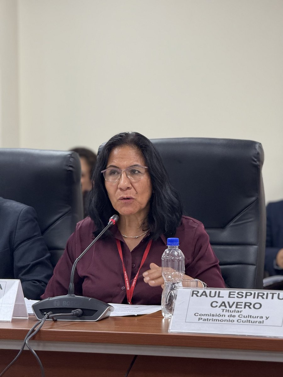 Recibimos a los arqueólogos responsables del proyecto Chincana quienes informaron sobre la situación del patrimonio arqueológico en Cusco y la gestión de la Dirección Desconcentrada de Cultura.

Nuestro patrimonio no puede seguir en abandono ni sujeto a una gestión débil.