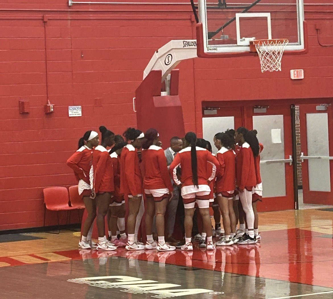 TimeoutSPORTS__ tweet media