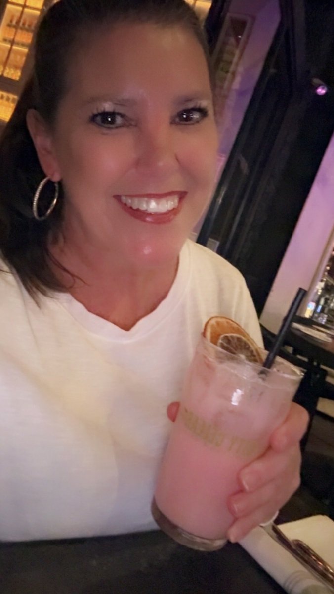 WhiteSoxJoy's tweet image. #108ing my way through #WPB