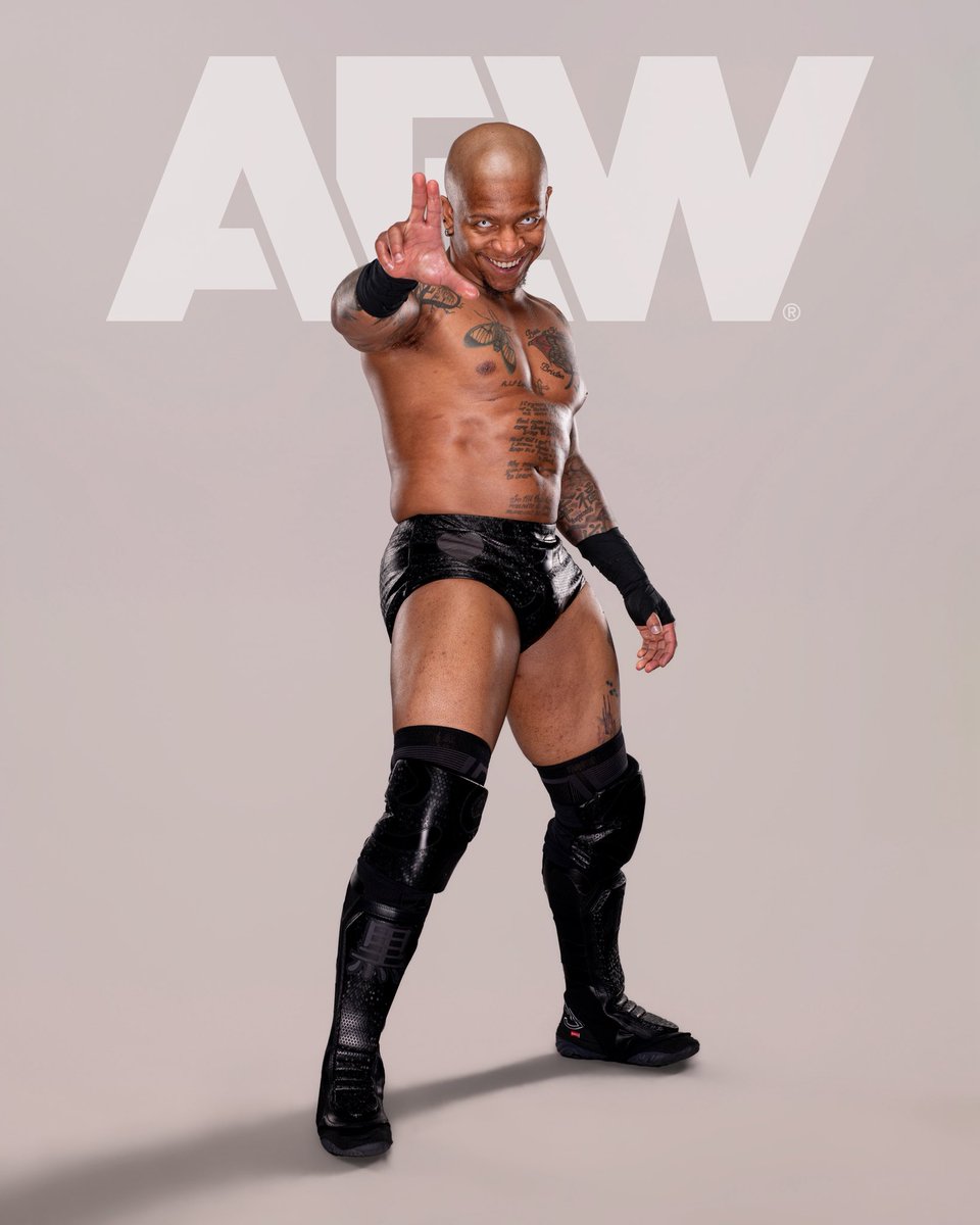 Lio Rush 🖤 tweet media