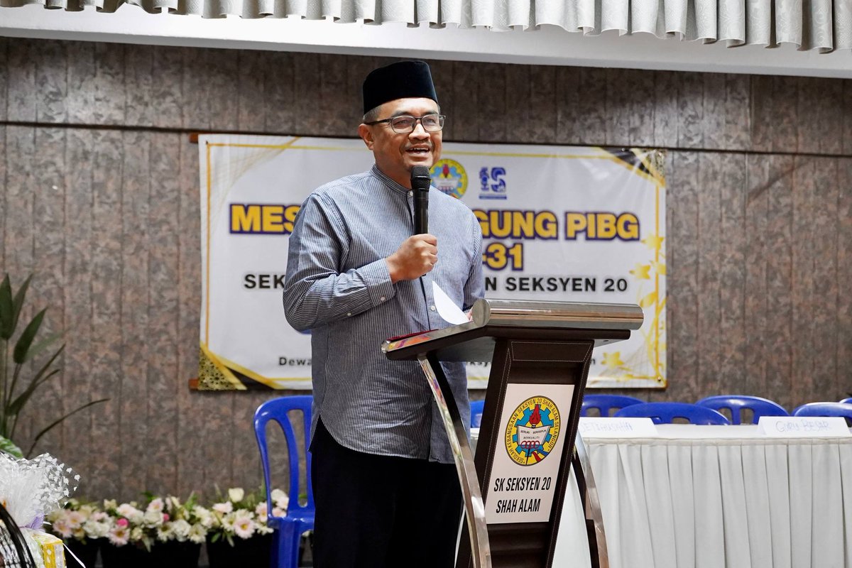 Azli Yusof tweet media