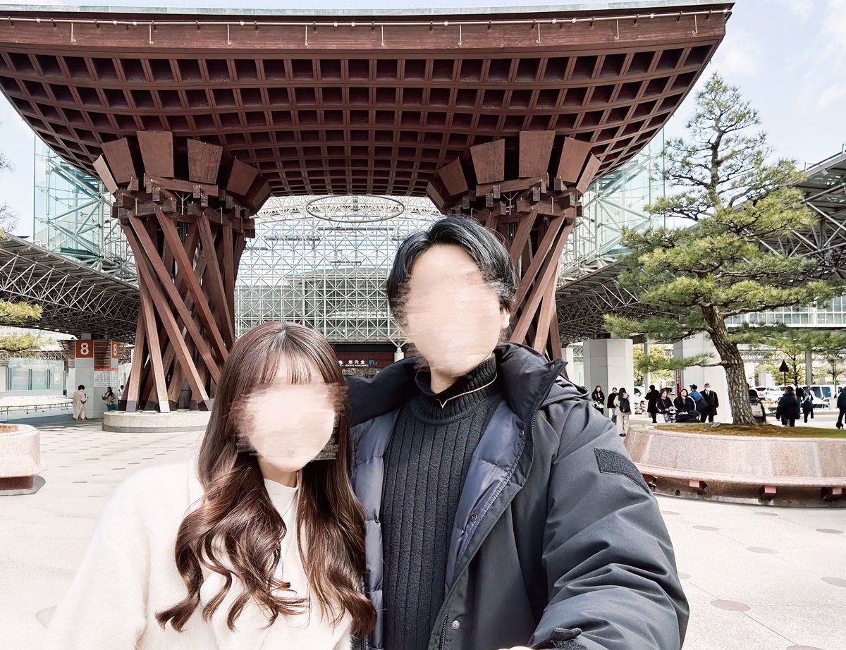 _tc39m's tweet photo. 弾丸金沢旅行✈️ ₊ ⟡
食べて、食べて、食べまくりの旅 !
市場の牡蠣が本当に美味しかった~ 

帰りに"絶対また来ようね"って
2人で話したくらい楽しかった🦪⊹˚ https://t.co/wowEK2206J