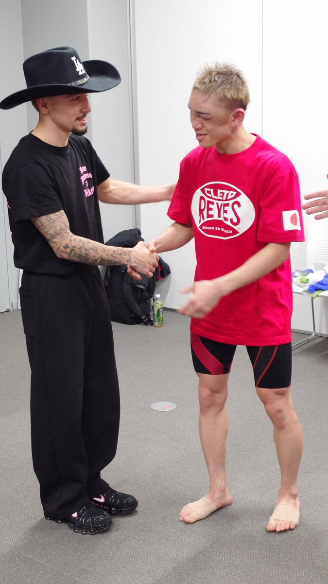 ボクシングジムトレーナー　佐藤 tweet media