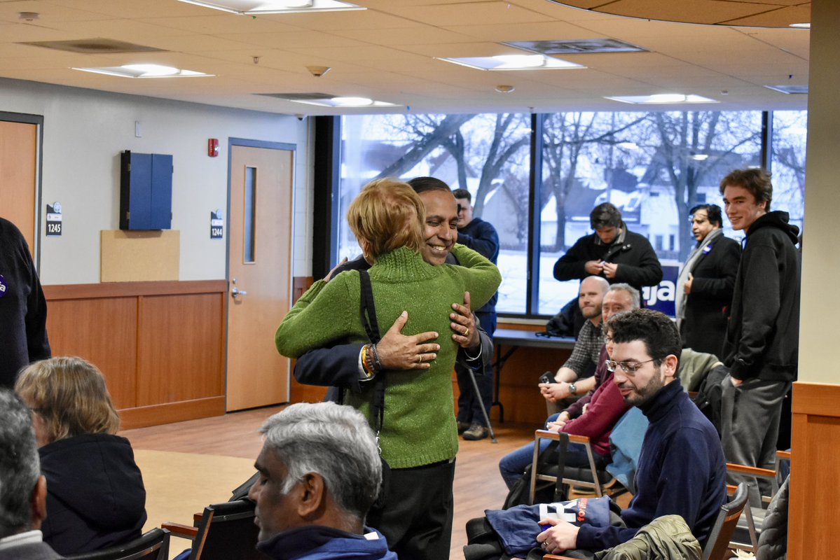 Raja Krishnamoorthi tweet media