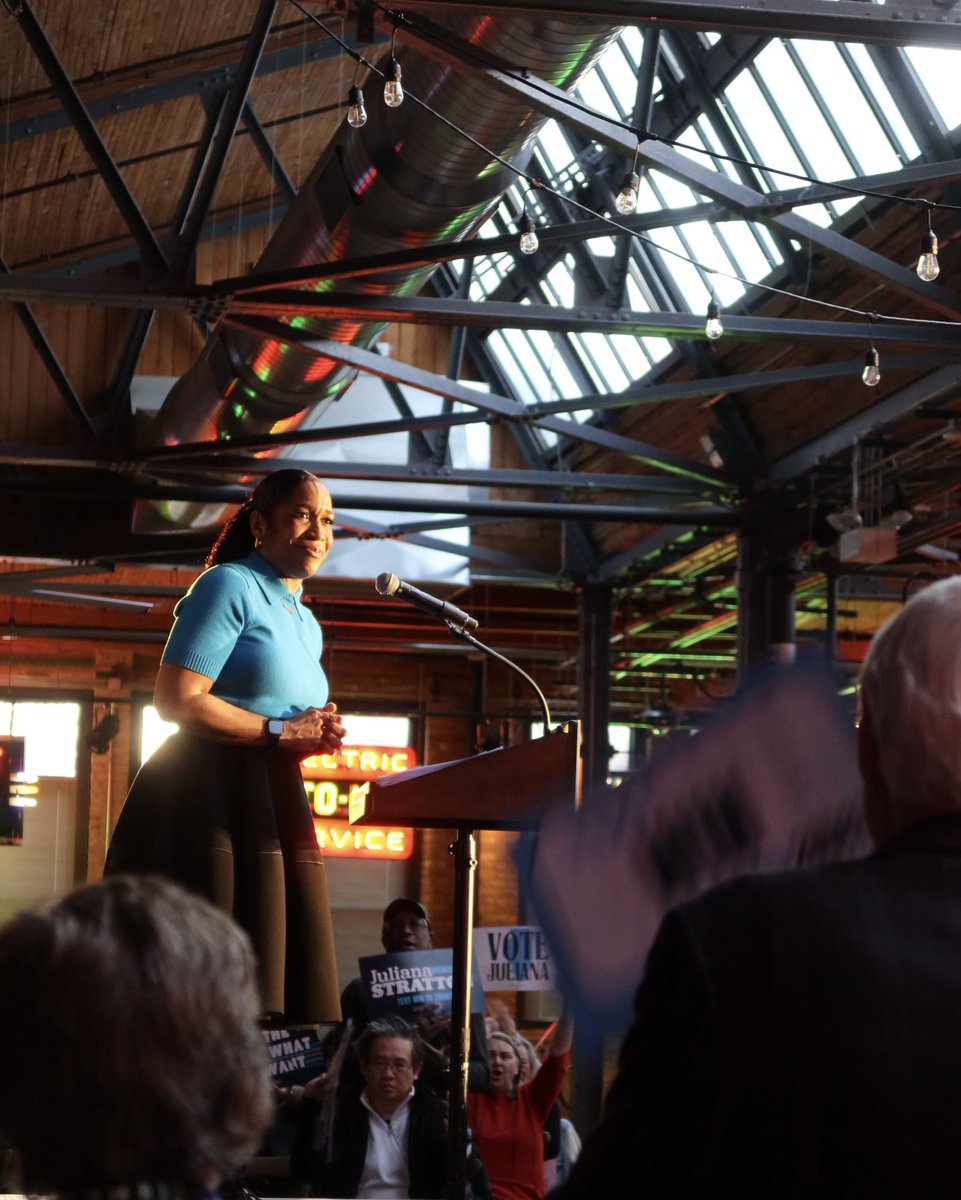 Juliana Stratton tweet media