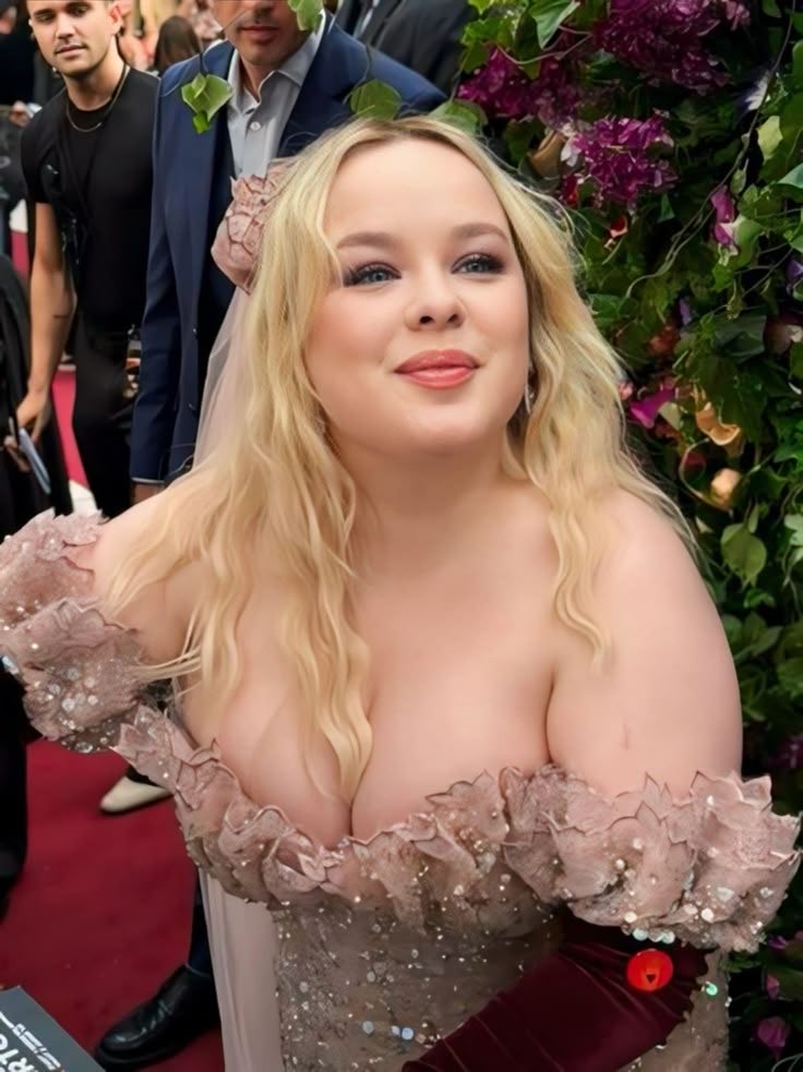 this photo of nicola!! plss she’s soo gorgeous! i cant 🫠