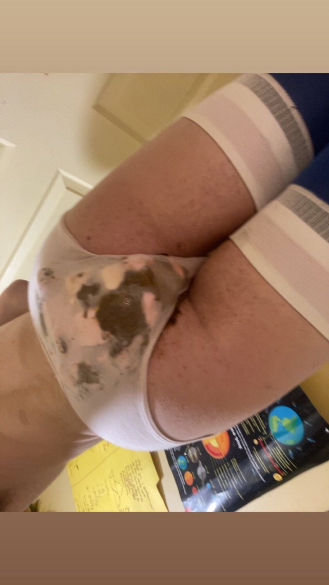 MessyPantsEnjoyer tweet media