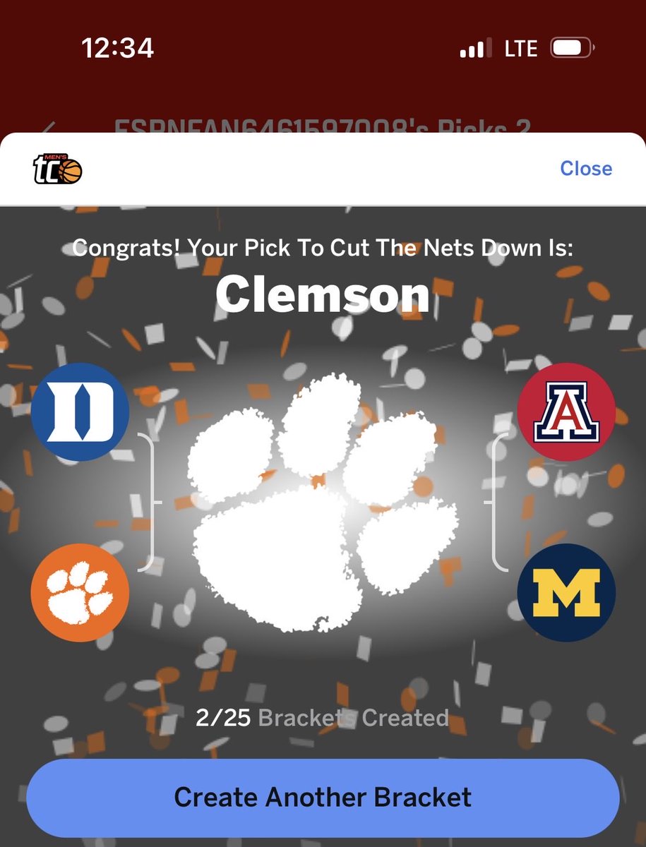 ThePuckman22's tweet photo. Of course I'm taking my Alma Mater! #alum #clemson #LenaMiu #ariinforma #happytenday https://t.co/9w6tNyYjJl