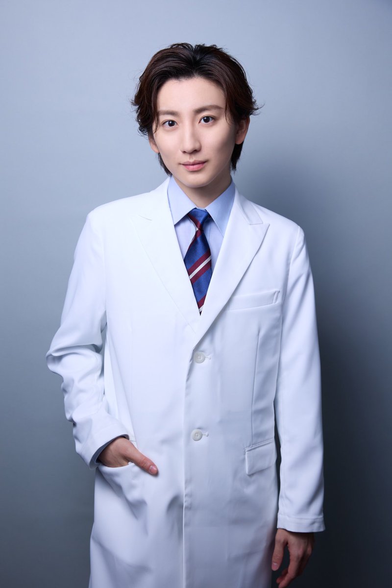 2018inBBA's tweet photo. ⬅️メロつけないタイプの医者
                                 メロつけるタイプの医者➡️ https://t.co/nR4aLv4gtW