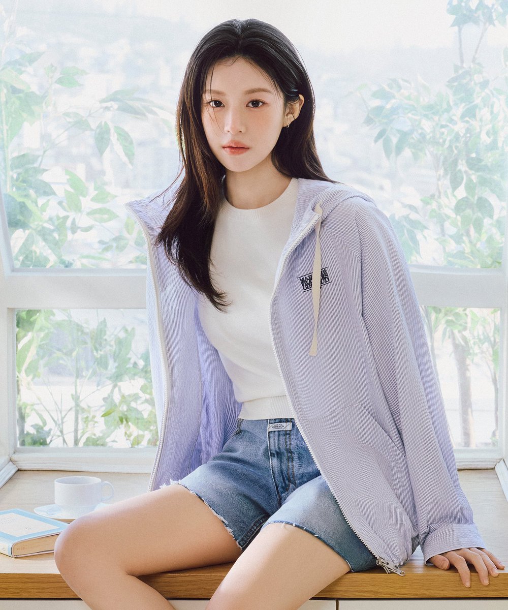 go younjung tweet media