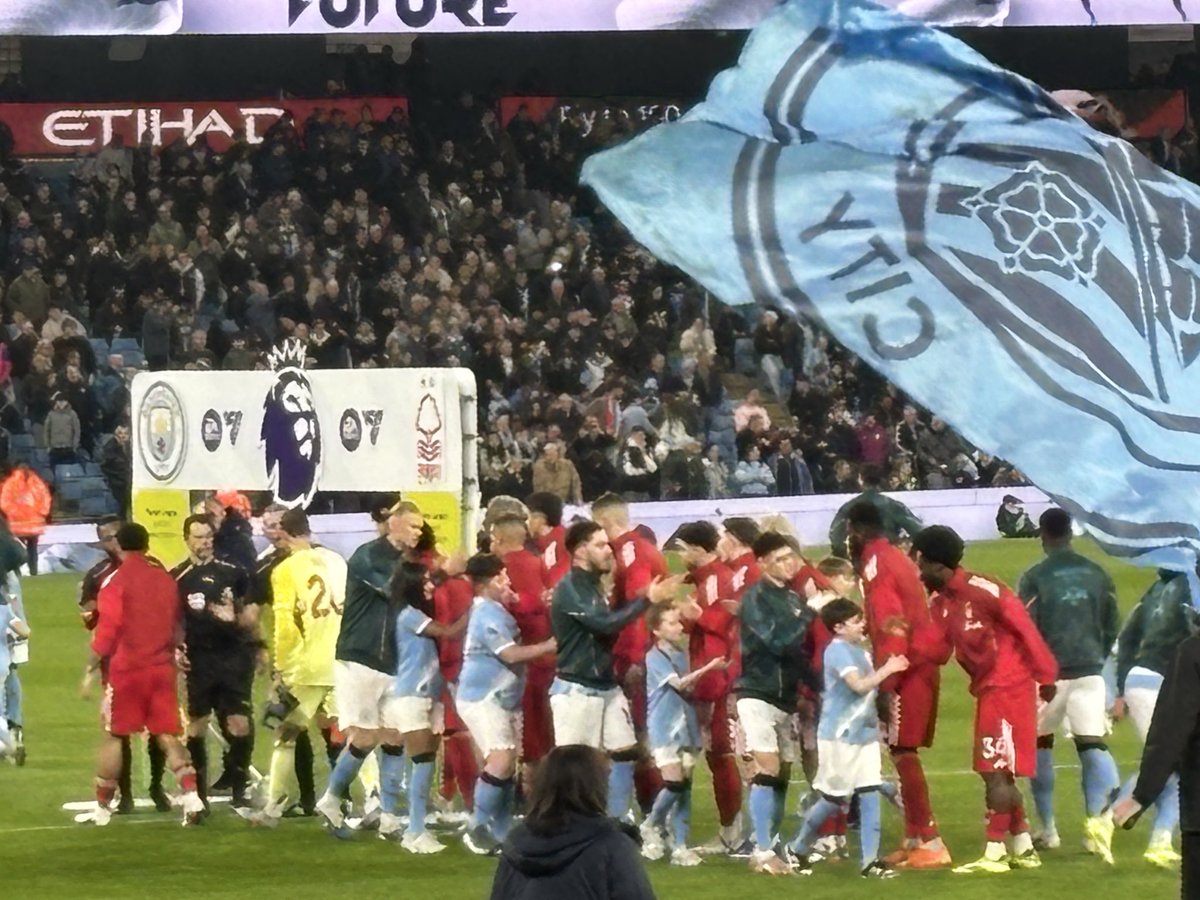 SHOKOc7ch's tweet photo. @premtkt_jp 

Manchester City - Nottingham Forest⚽️

息子と念願の��レミアリーグ観戦✈️🇬🇧💨✨
プレミアチケットでお手配🎫
ピッチとても近くて、ハーランド見れました！！！！😍　オススメです❣️ https://t.co/MJnffV7sQS