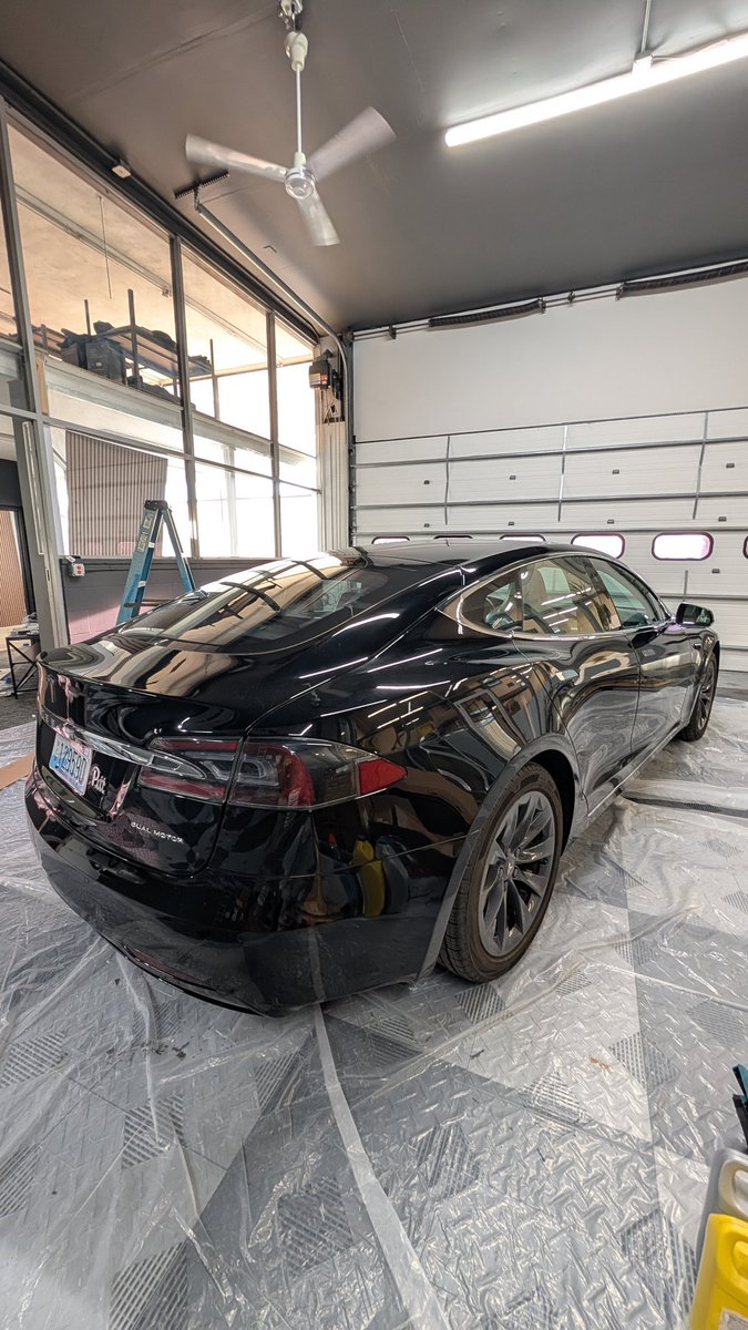 CheapTeslas tweet media