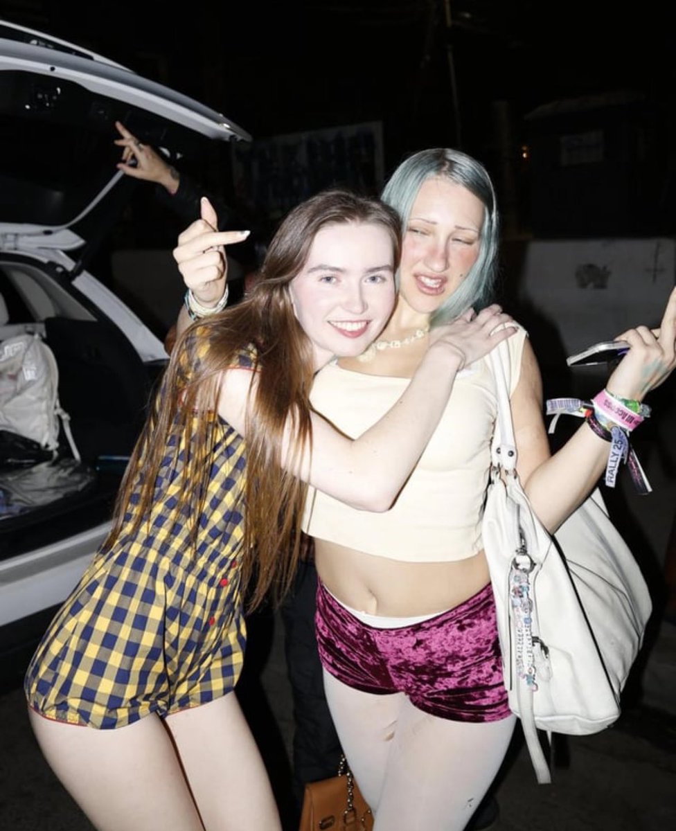 snow strippers archive tweet media