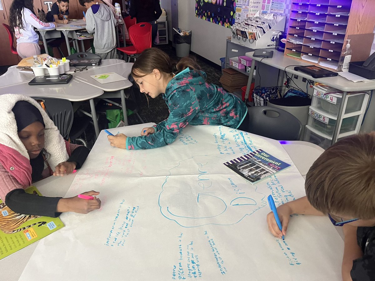 Mrs.Erica Rivera tweet media