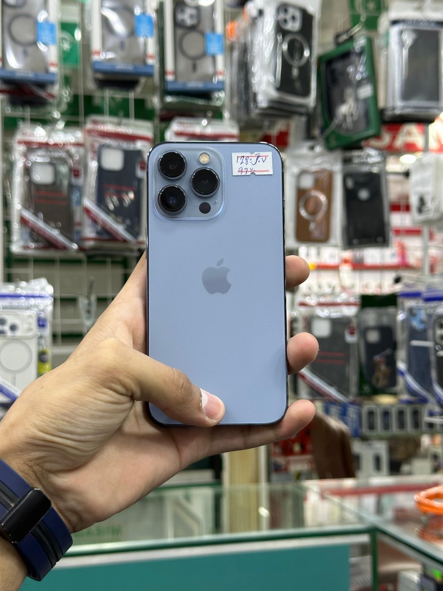 Techhubmobile's tweet photo. Iphone 13 pro
128gb
Jv
93 battery health
Water pack
10/10 condition
Available in best price

📞Contact on Whatsapp:
03139259112

#iphone #apple #samsung #pro #xiaomi #plus #promax #oppo #vivo #android #smartphones #iphonex #case #ios #caseiphone #ipad #huawei #photography #realme https://t.co/rtw92emR3C