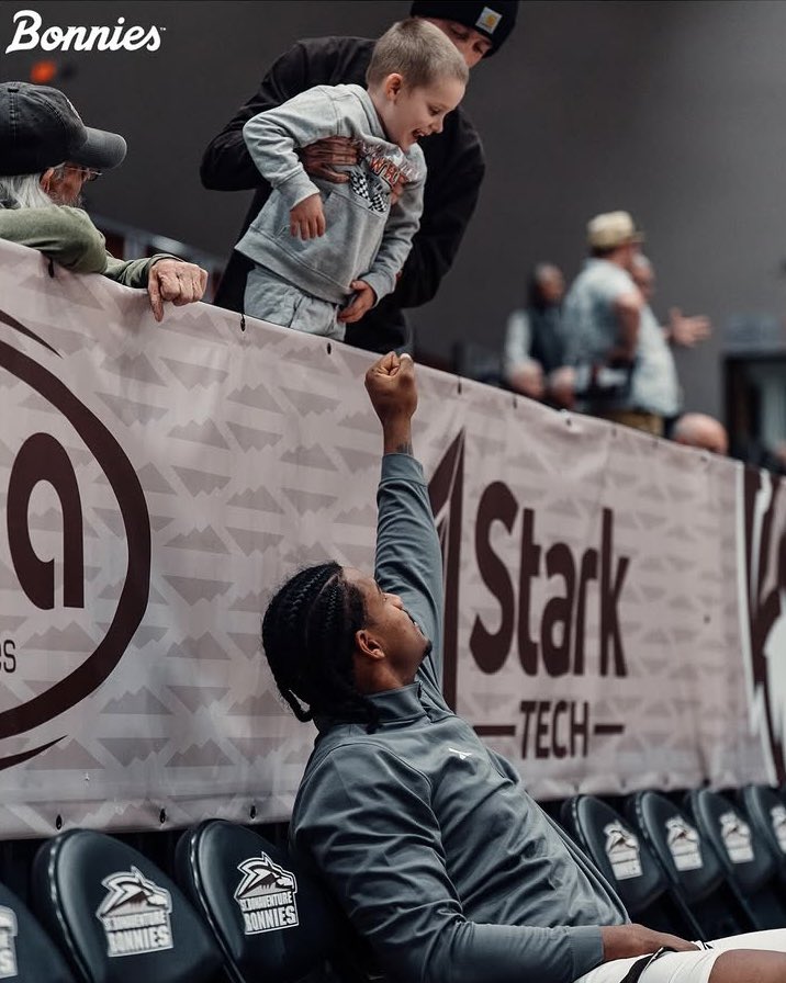 BIG RED BLOCK TRACKER tweet media