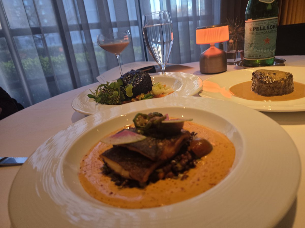 Jamaurice Holt (@jamauriceholt) on Twitter photo 