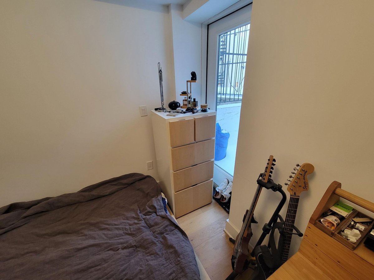 lady of misrule tweet media