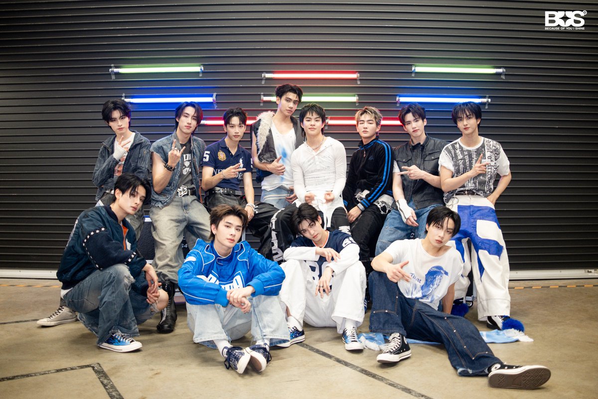 D.U.N.K. Showcaseに出演する機会をいただき、本当にありがとうございました。
そして、ファンの皆さん、温かい応援をありがとうございました！
またお会いできるのを楽しみにしています✨

これからも、BUSの応援をよろしくお願いします！

-

ขอบคุณงาน D.U.N.K. Showcase