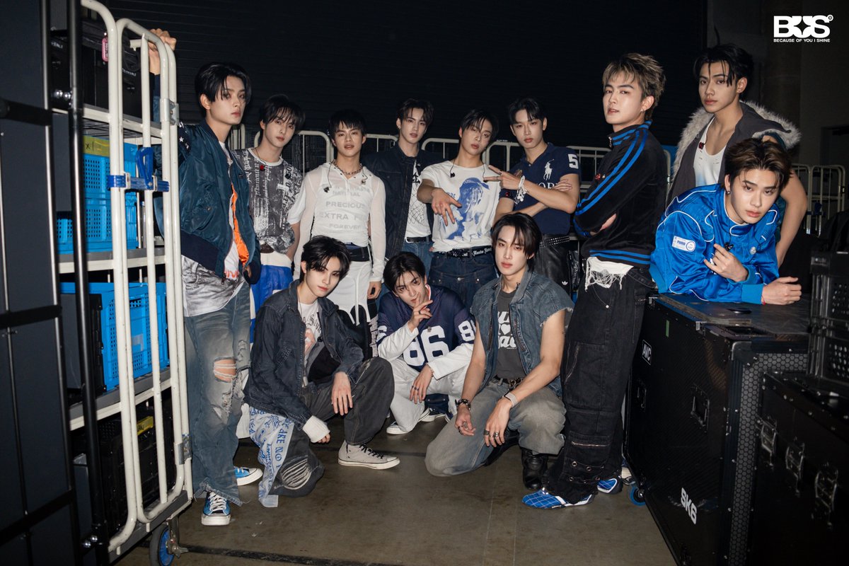 BUS_SONRAY's tweet photo. D.U.N.K. Showcaseに出演する機会をいただき、本当にありがとうございました。
そして、ファンの皆さん、温かい応援をありがとうございました！
またお会いできるのを楽しみにしています✨

これからも、BUSの応援をよろしくお願いします！

-

ขอบคุณงาน D.U.N.K. Showcase ที่ให้โอกาสพวกเราได้ขึ้นไปแสดงบนเวทีครั้งนี้นะครับ และขอบคุณแฟน ๆ ทุกคนสำหรับกำลังใจที่มอบให้พวกเราด้วยนะครับ ✨

-

Thank you to D.U.N.K. Showcase for giving us the opportunity to perform on this stage, and thank you to all the fans for your warm support. We hope to see you again soon!  ✨

#D_U_N_K_xBUS
#D_U_N_K_
#日本を踊らせろ
#DanceUniverseNeverKilled
#BUSbecauseofyouishine