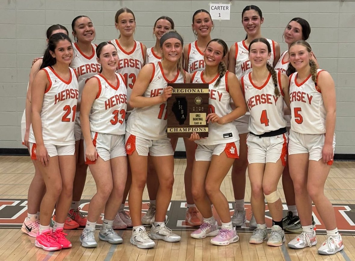 Carrie Donovan tweet media