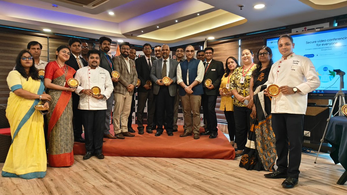 amitavagt's tweet photo. A session with Dr.Pathak, along with Faculty and i-League -Alumni Association of NIPS. https://t.co/x5bO314a5S