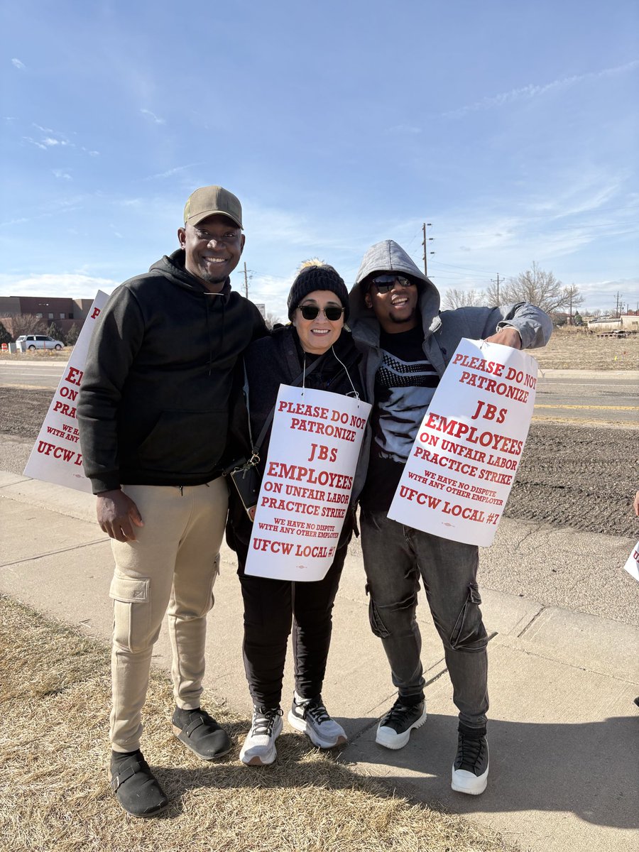 UFCW Local 7 tweet media