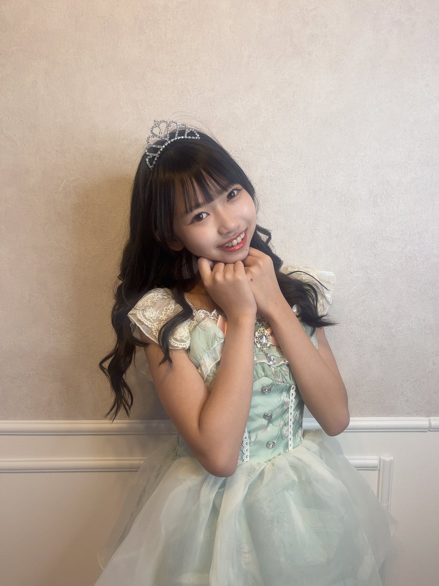 an_chan__dayo's tweet image. この前生誕の撮影してきたよ〜🤍

ドレス似合ってる??👗👑

 #jc2  #モデル  #生誕オフ会  #ドレス