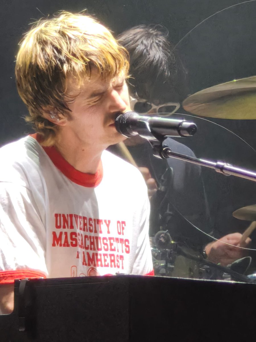 ash || SEEING DJO ⊹ . ݁ ⟡ ݁ . tweet media