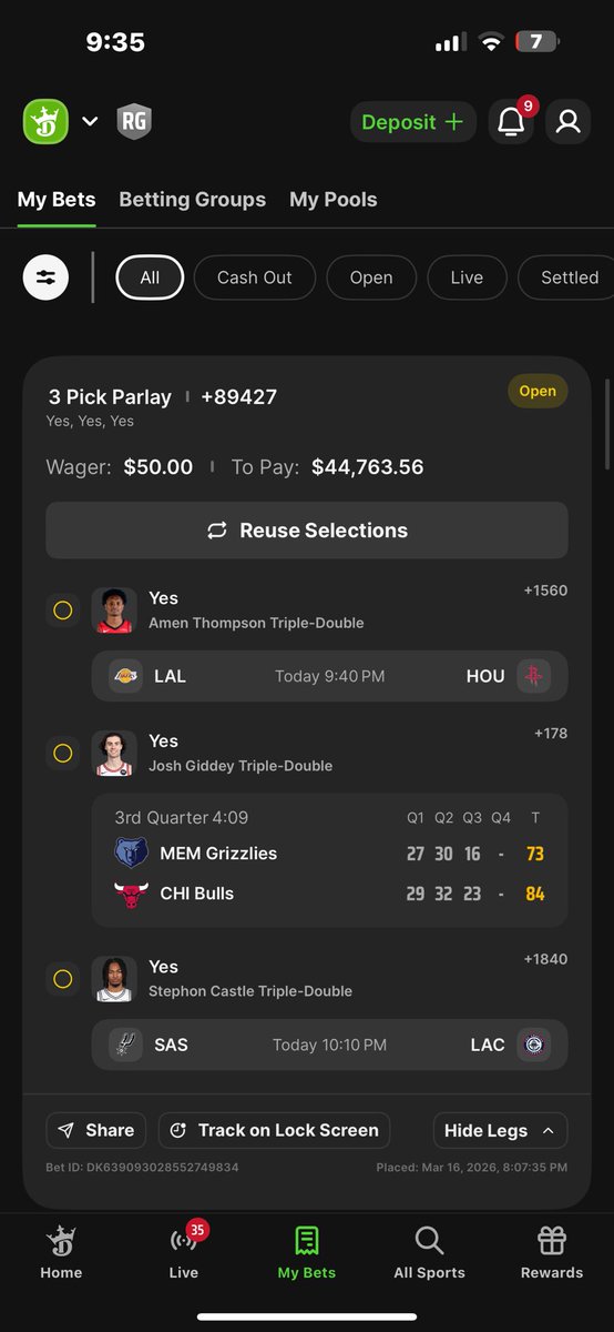 Sole Skeetah 💦 tweet media