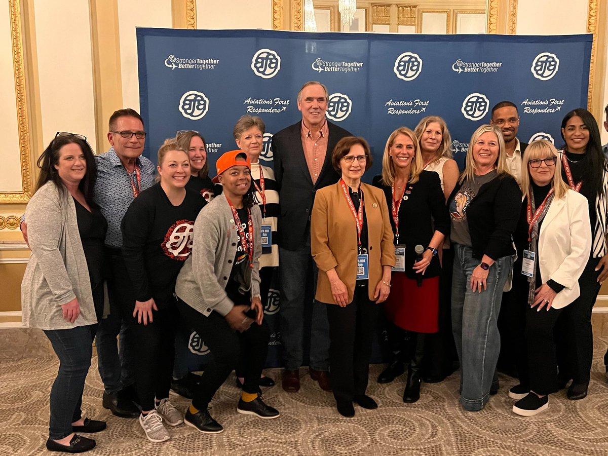 Suzanne Bonamici tweet media