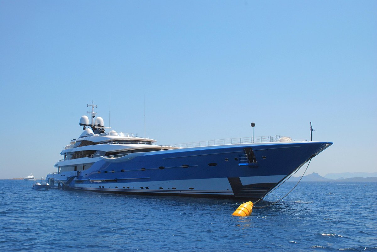 refinedluxury's tweet photo. Life is better on the water, especially when you’re cruising in style. Setting sail towards new horizons and living the ultimate dream. Success is a journey, make sure it’s a first-class one. ⚓️🌊💎

#YachtLife #LuxuryTravel #SummerVibes https://t.co/zXEvoSH5j1