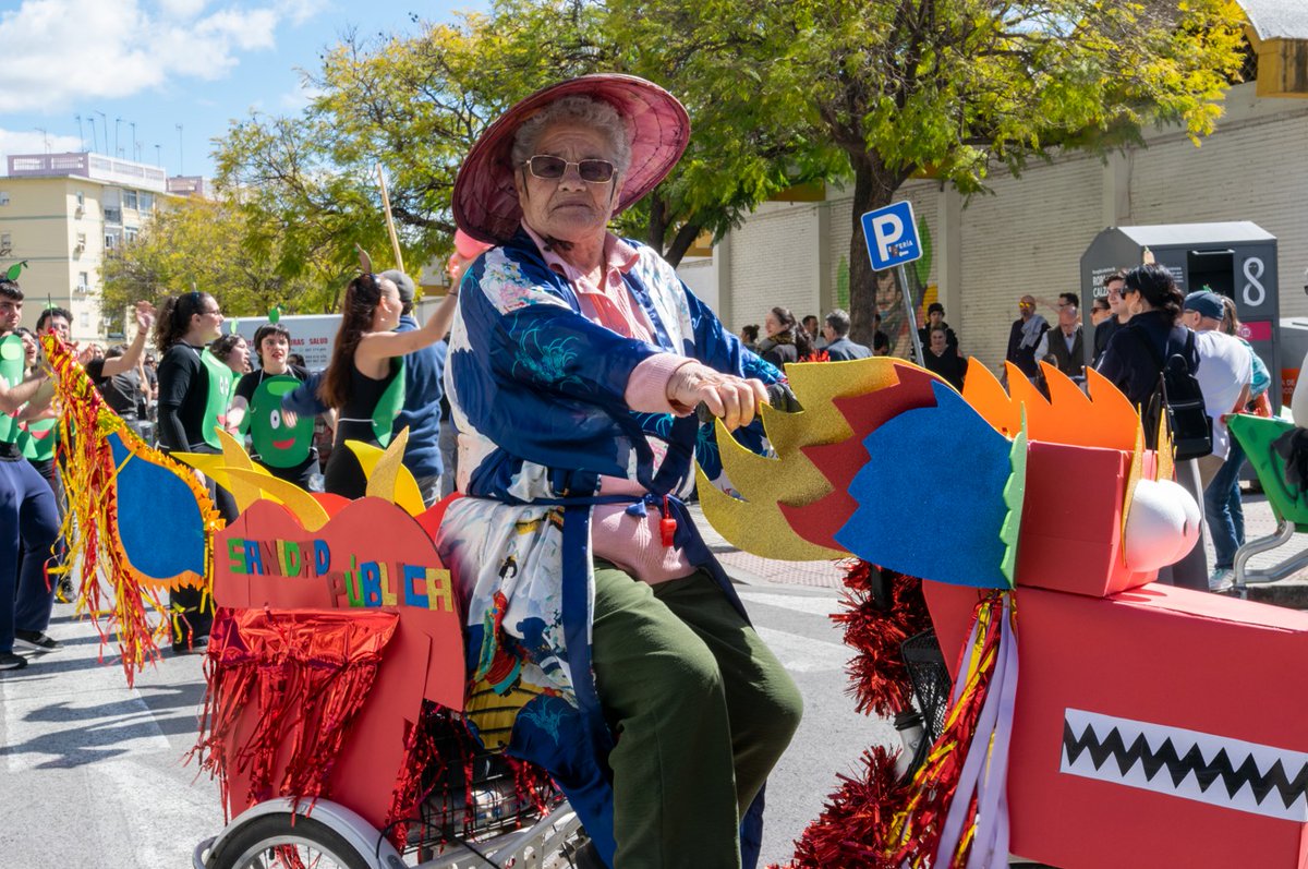 IU Sur🔻 tweet media